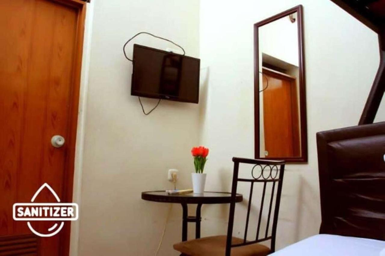 Unique Guesthouse Bandung Exterior foto
