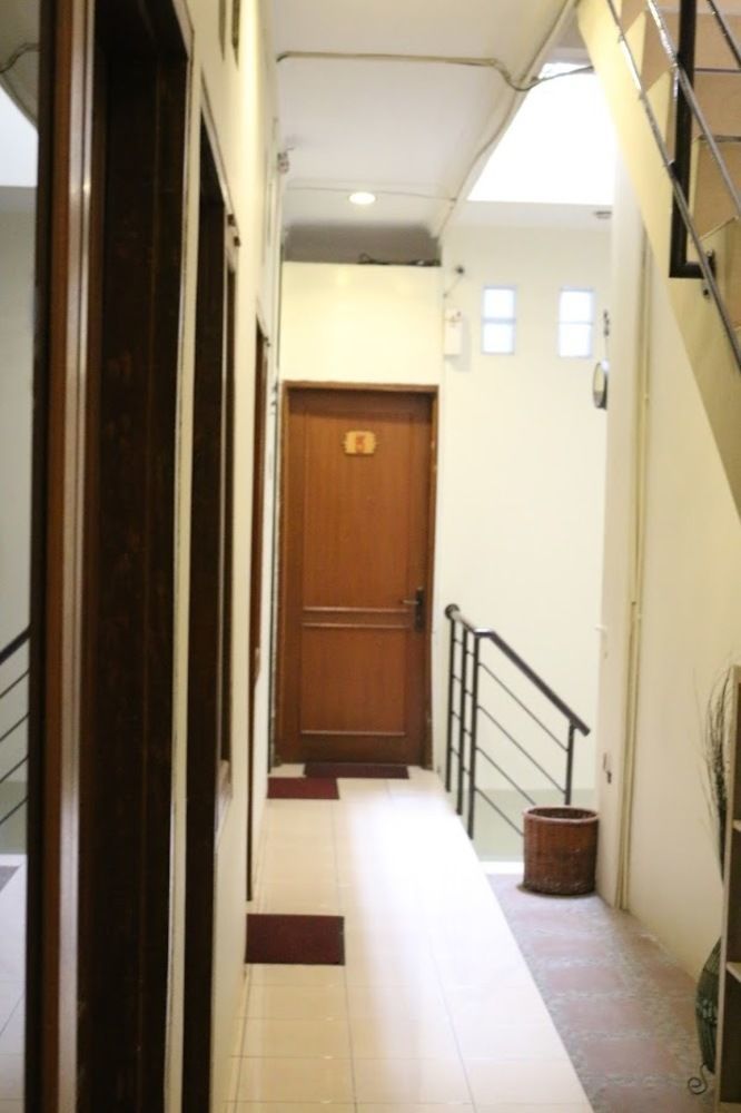 Unique Guesthouse Bandung Exterior foto